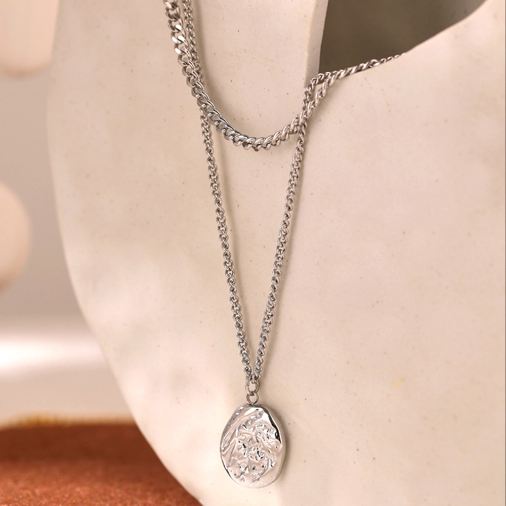 Pretty Layered Chain Necklace - Picture 3 of 7